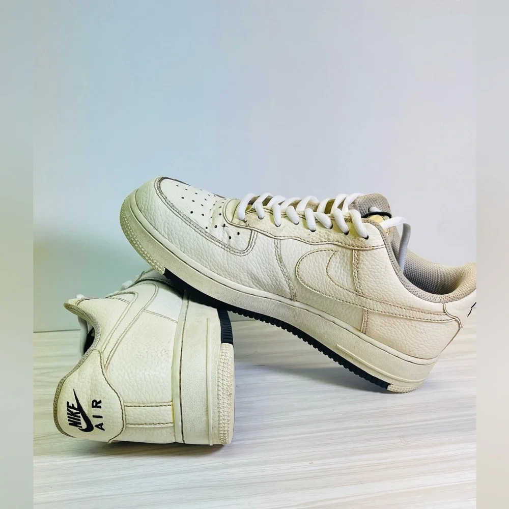 Nike  Air Force 1 low Cream/black Men’s Size US 8 #A02409-100
